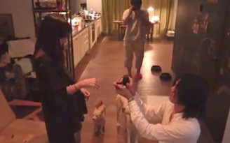 Lee Hyori rưng rưng nước mắt khi được ‘trai xấu’ Lee Sang Soon cầu hôn Lee Hyori rưng rưng nước mắt khi được ‘trai xấu’ Lee Sang Soon cầu hôn