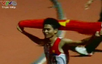 Dương Văn Thái xuất sắc giành HCV cự li 800 m nam