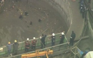 Sập đường hầm dưới biển, 5 người mất tích