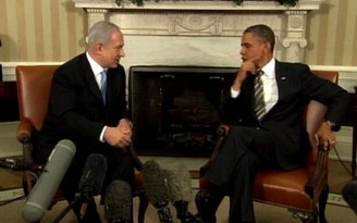 Israel cố thuyết phục Mỹ đánh Iran