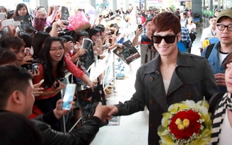 Fan Việt vỡ òa vì Kim Bum