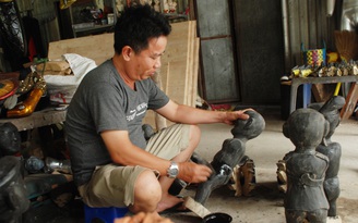 Nơi độc nhất ở Sài Gòn 'phù thủy' 20 năm biến những con rối khóc cười