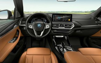 BMW sản xuất ô tô thiếu tính năng kết nối Apple CarPlay, Android Auto