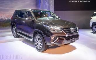 SUV 7 chỗ: Fortuner hút khách, Trailblazer và Pajero Sport chật vật thoát ế SUV 7 chỗ: Fortuner hút khách, Trailblazer và Pajero Sport chật vật thoát ế