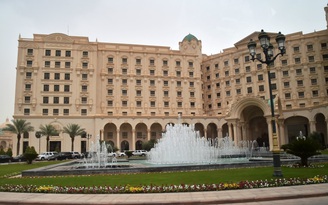 Ả Rập Xê Út chuyển tỉ phú, hoàng thân từ khách sạn sang nhà tù