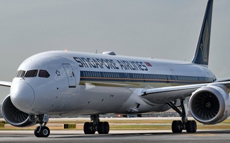 Singapore Airlines ngừng bay 2 chiếc Boeing vì động cơ bị hỏng