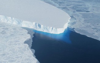Báo động 'sông băng ngày tận thế' sắp đổ sập
