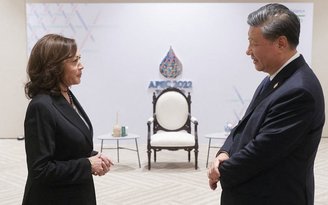 Chủ tịch Trung Quốc và Phó tổng thống Mỹ nói gì khi gặp nhau tại APEC?