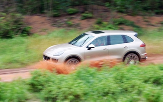 Porsche Cayenne 2015: Khi xế sang chinh phục đại ngàn