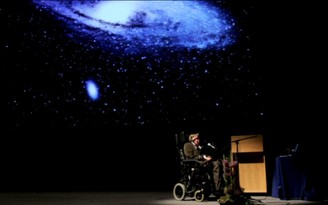 Giọng nói của ông hoàng vật lý Stephen Hawking 'an nghỉ' trong vũ trụ