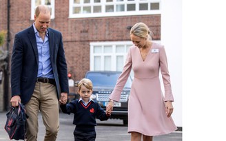'Ngày đầu tiên đi học' của hoàng tử bé nước Anh