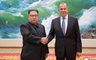 Lãnh đạo Kim Jong-un muốn phi hạt nhân hóa theo 'từng giai đoạn'
