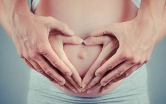 Tuyệt chiêu của mẹ cho con học hỏi qua các giác quan Tuyệt chiêu của mẹ cho con học hỏi qua các giác quan