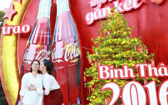 Miu Lê hạnh phúc “tự sướng” cùng mẹ theo cách Megafie