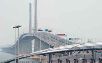 Trung Quốc khánh thành cầu vượt biển dài nhất thế giới