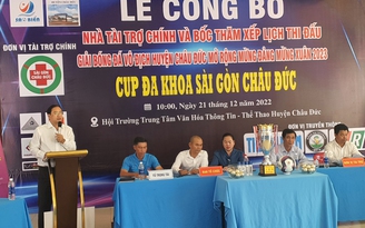 Giải bóng đá vô địch H.Châu Đức gây quỹ trao quà tết cho bà con khó khăn Giải bóng đá vô địch H.Châu Đức gây quỹ trao quà tết cho bà con khó khăn