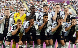Vì sao tuyển thủ Đức bịt miệng trước trận thua Nhật Bản?