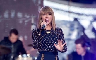 Giá vé xem show Taylor Swift tăng vọt lên 28.000 USD do người hâm mộ ‘phát cuồng’