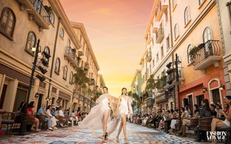 Đạo diễn Long Kan mở triển lãm thời trang Fashion Voyage Gallery tại Phú Quốc Đạo diễn Long Kan mở triển lãm thời trang Fashion Voyage Gallery tại Phú Quốc