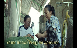 Cô học trò tách vỏ điều mơ ước vào đại học