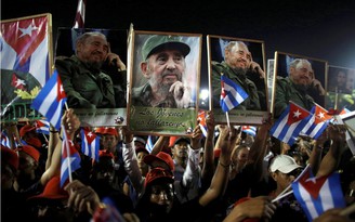 Lãnh tụ Fidel Castro an nghỉ tại Santiago de Cuba