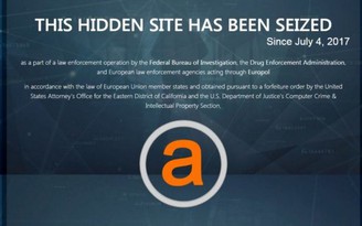 Mỹ, châu Âu đóng cửa 2 'web đen' nguy hại