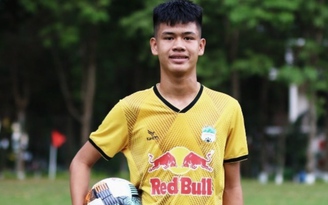 Đinh Quang Kiệt - tài năng cao 1m89 của HAGL và mục tiêu lên tuyển U.15 Việt Nam