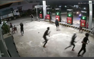 Bình Thuận: Tạm giữ băng nhóm chém dã man một người trọng thương tại trạm xăng