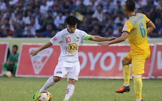Vòng 16 V-League: Thắng tưng bừng HAGL, FLC Thanh Hóa xây chắc ngôi đầu