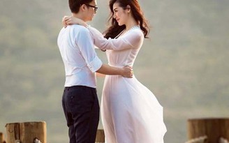 Á hậu Tú Anh xác nhận sắp kết hôn với bạn trai cũ Văn Mai Hương