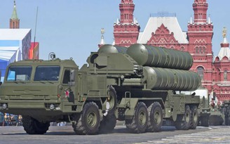 Mỹ cân nhắc nới lỏng về vũ khí Nga