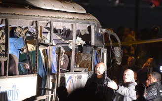 Toàn cảnh vụ xe chở du khách Việt trúng bom tại Ai Cập