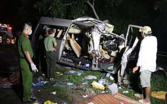 Tai nạn thảm khốc ở Bình Thuận: Xe khách đâm trực diện xe tải trên QL1, 8 người chết