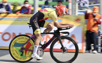 Tay đua người Nga đoạt áo vàng chặng mở màn Cúp xe đạp truyền hình TP.HCM