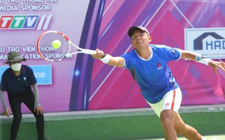 Đánh bại tay vợt Mỹ, Lý Hoàng Nam vào vòng 2 giải quần vợt M15 Kuching Malaysia