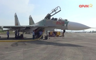 Báo Nga đưa tin Việt Nam tự sửa chữa tiêm kích Su-27, Su-30