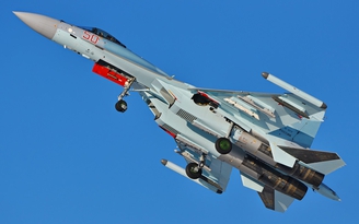 Tiêm kích Su-35 Nga trên Đại Tây Dương khiến NATO phải bám sát