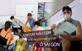 Gặp anh Tây điển trai, chạy xe máy phát cơm cho người thất nghiệp ở Sài Gòn