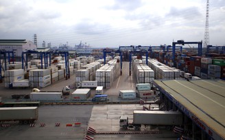 TP.HCM tính lùi thu phí hạ tầng cảng biển để hỗ trợ doanh nghiệp
