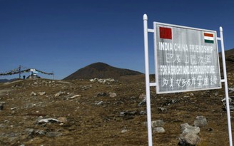 Trung Quốc bị tố xây đường tại cao nguyên Doklam