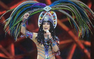 Cuộc đời danh ca Cher trên sân khấu nhạc kịch