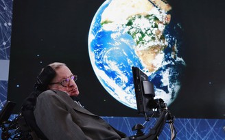 Stephen Hawking đã về với các vì sao