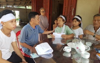 San sẻ nỗi đau với thân nhân vụ TNGT thảm khốc làm 13 người chết