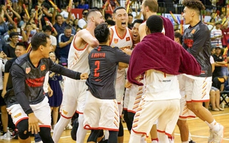 Saigon Heat lội ngược dòng đánh bại CLS Knights Indonesia tại giải ABL 9