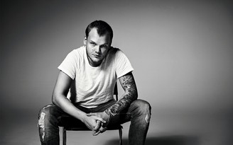 DJ Avicii đột ngột qua đời ở tuổi 28