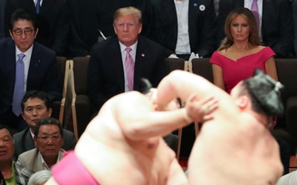 Bạn biết gì về môn đấu vật 'siêu hấp dẫn' Tổng thống Trump vừa được xem?