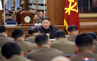 Nhà lãnh đạo Kim Jong-un kêu gọi sẵn sàng 'biện pháp tấn công'