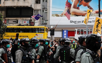 Biểu tình lớn phản đối dự luật an ninh tại Hồng Kông