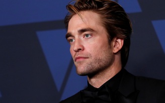 Sao 'Twilight' Robert Pattinson nhiễm Covid-19, dự án 'The Batman' tạm dừng?