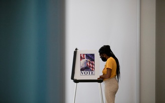 Bầu cử Mỹ 2020: Cử tri Mỹ đăng ký đi bỏ phiếu thế nào?